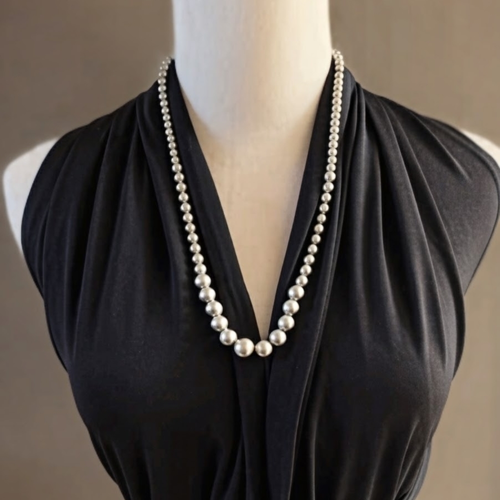 Vintage 925 Silver Graduated Ball Necklace